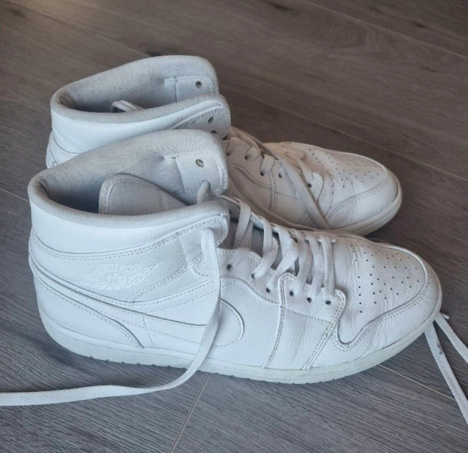 Nike Air Jordan 1 Mid Triple White | Tamanho 44.5 (US 10.5) – photo 5